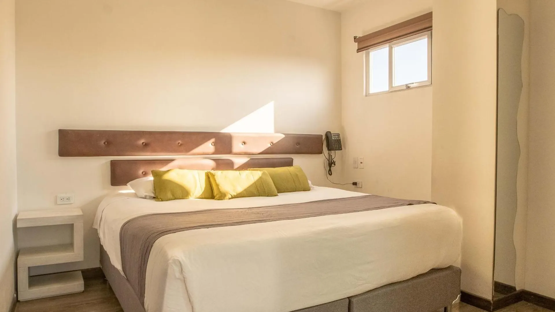 Hotel Wess Bogota