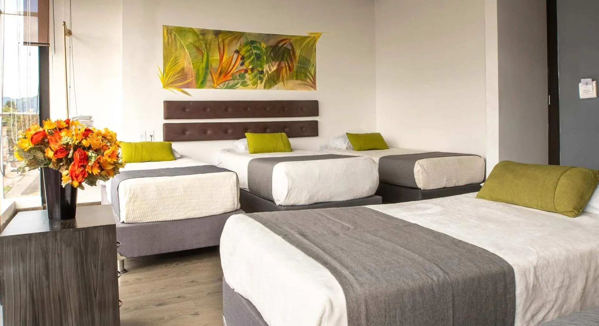 Hotel Wess Bogota 3*,  Colombia